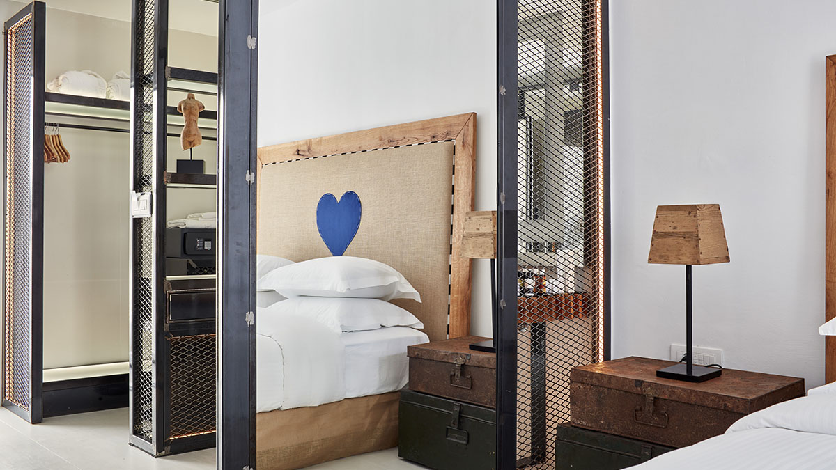 Myconian Royal (Myconian Collection)